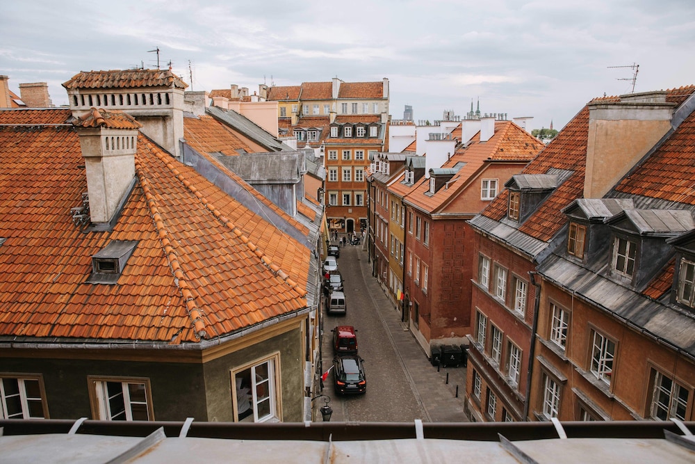 Old Town Market Place Penthouse view 5