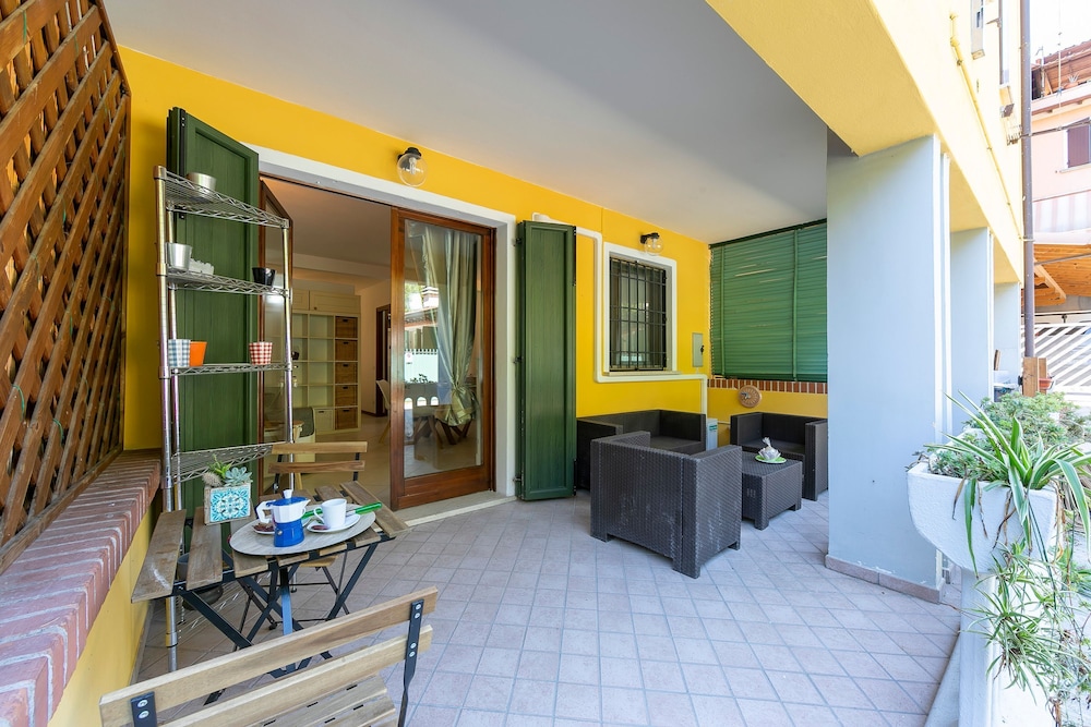 Perla del Lago Near the Beach photo 1