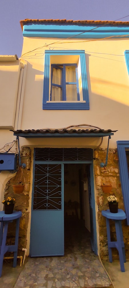 Ayvalik Moda Pansiyon - Image 29