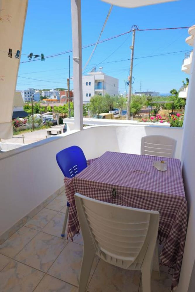 Vila Xhafa