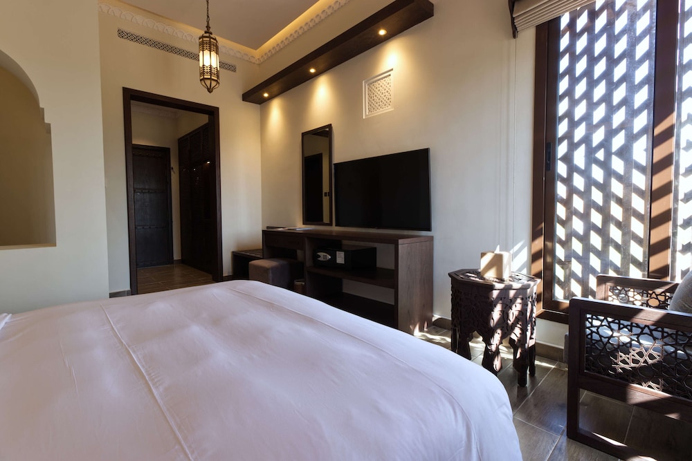 Al Badayer Retreat by Sharjah Collection