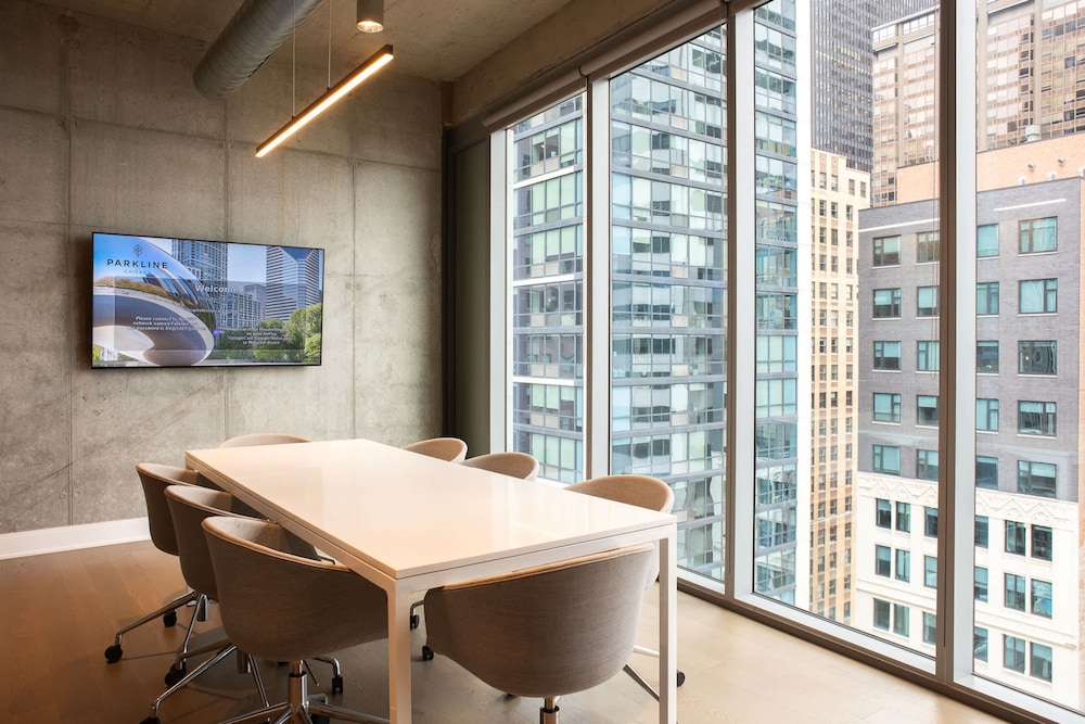 Luxury Downtown 4BR Exclusive Design PH