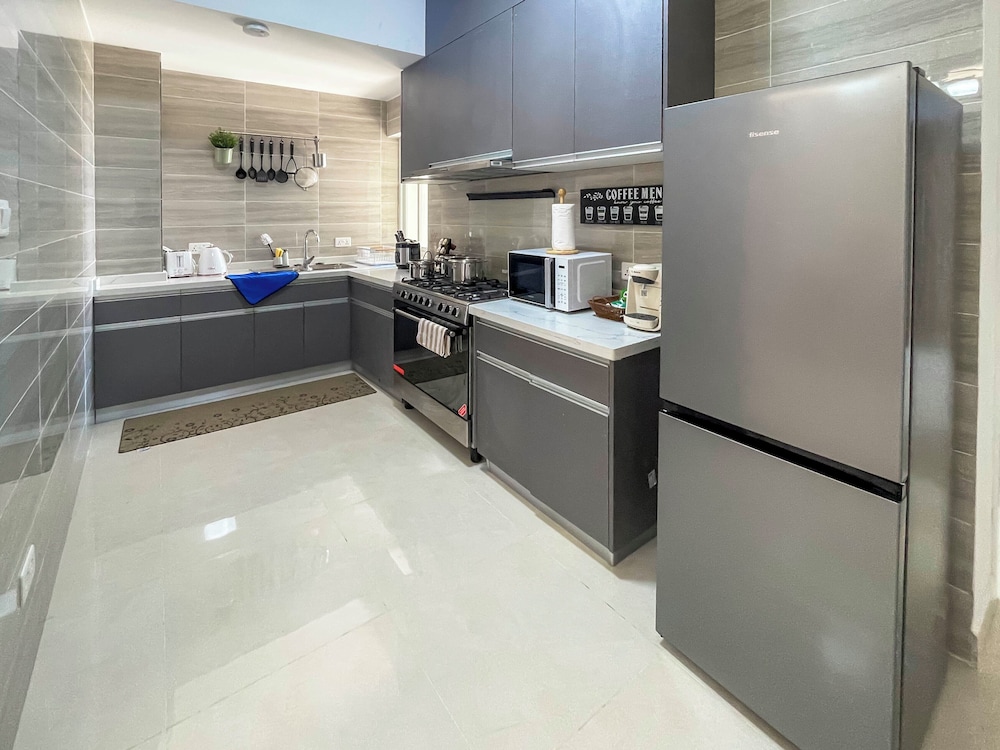 Serenity Haven - 2-bed Home Away From Home Apmt