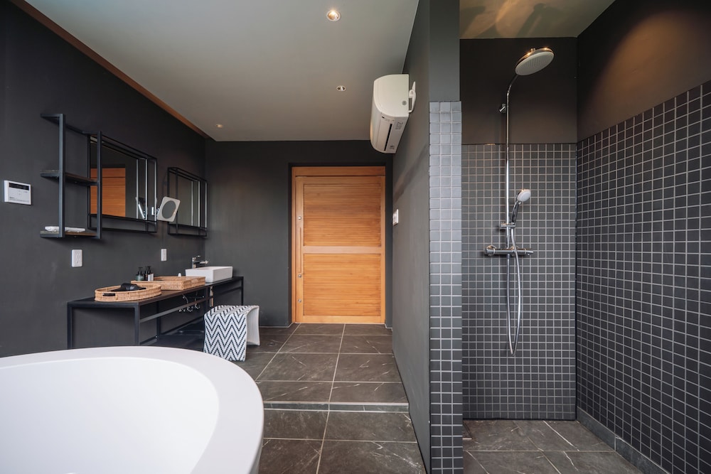 Reflexion Villas GLANZ