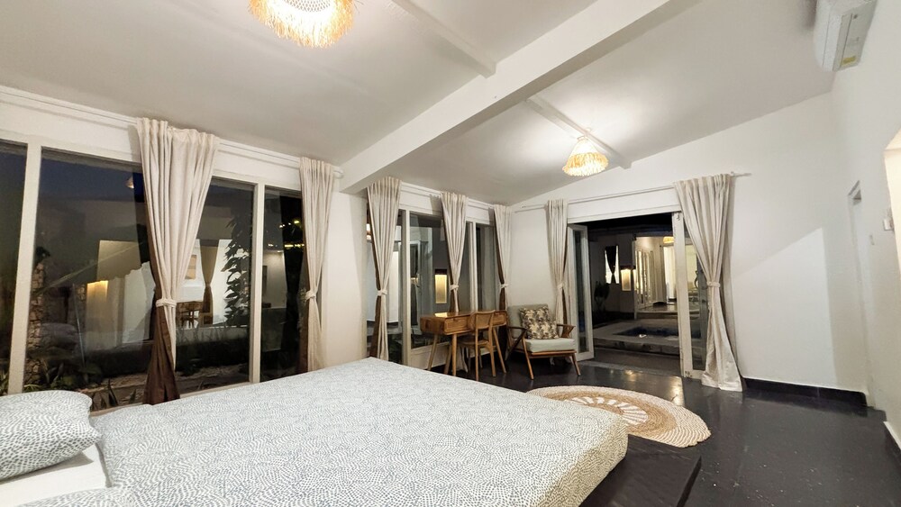 LaLeBay Seminyak