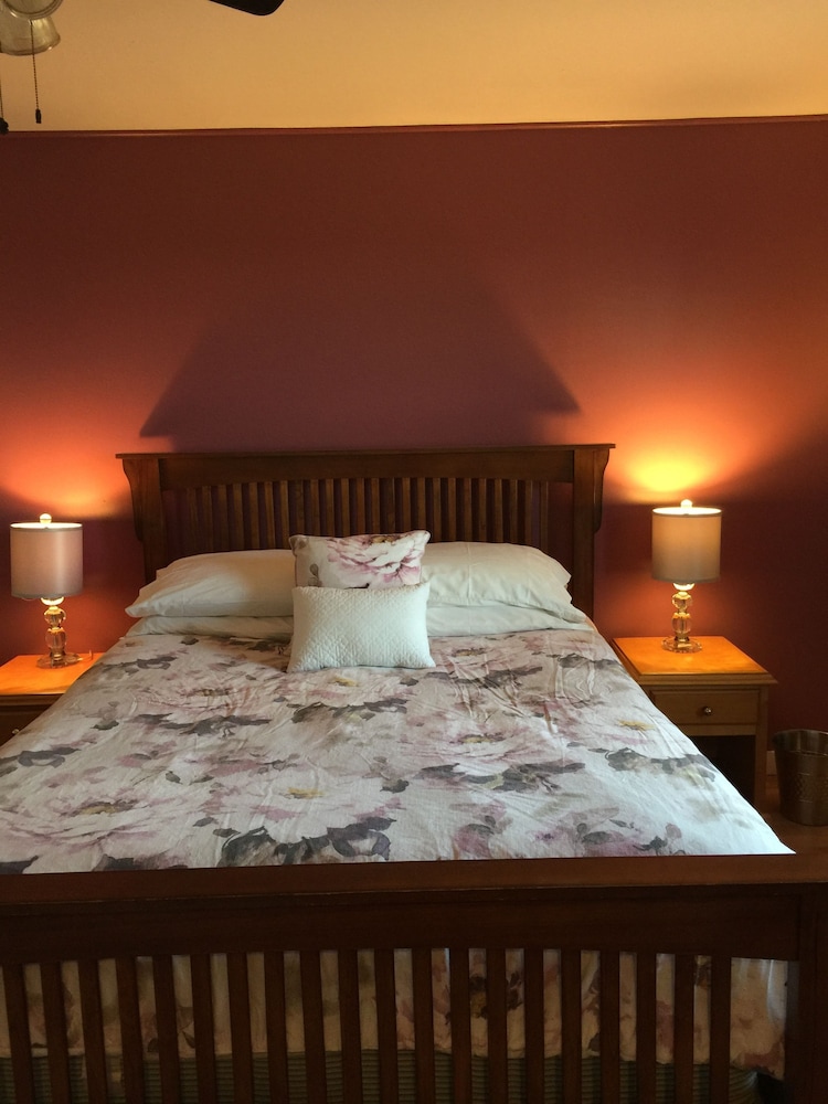 Dreamweavers Cottages and Vacation Homes