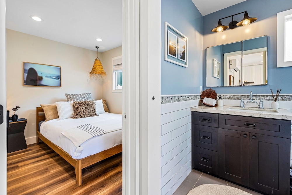 1571 San Elijo 3 Bedroom Home by RedAwning view 5