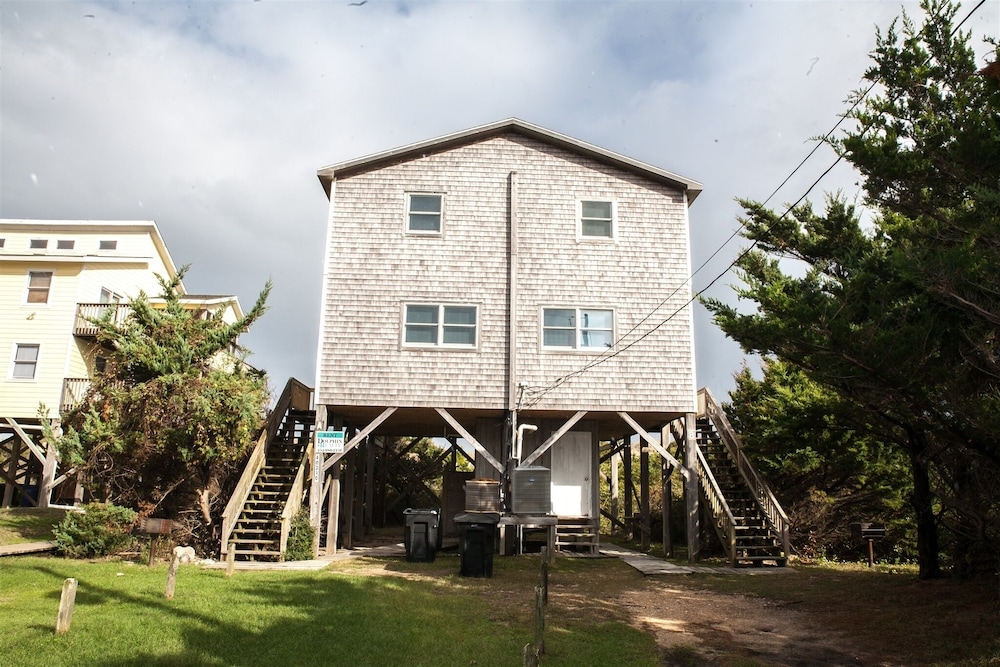 Two By The Sea-a 2 Bedroom Cottage by RedAwning