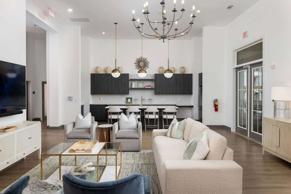 Landing Apartments Birmingham - Sand Ridge