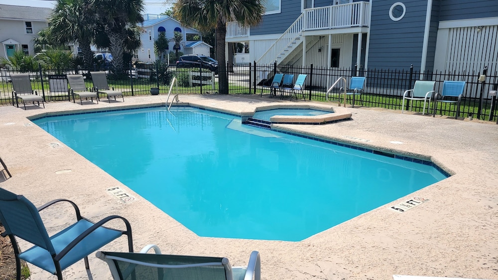 203 Butler Avenue by Tybee Vacation Rentals