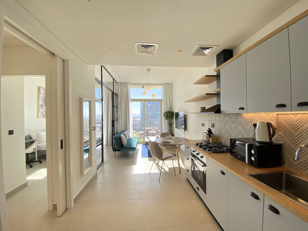 Lux BnB Collective-1 -Dubai Hills