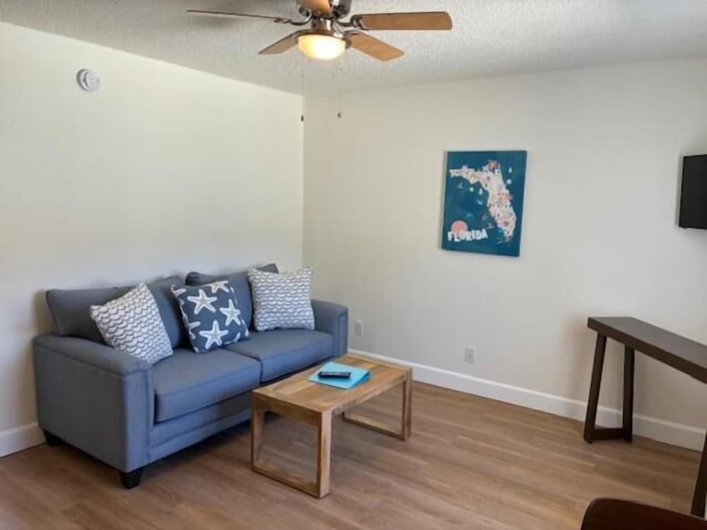 Sea Breeze Inn