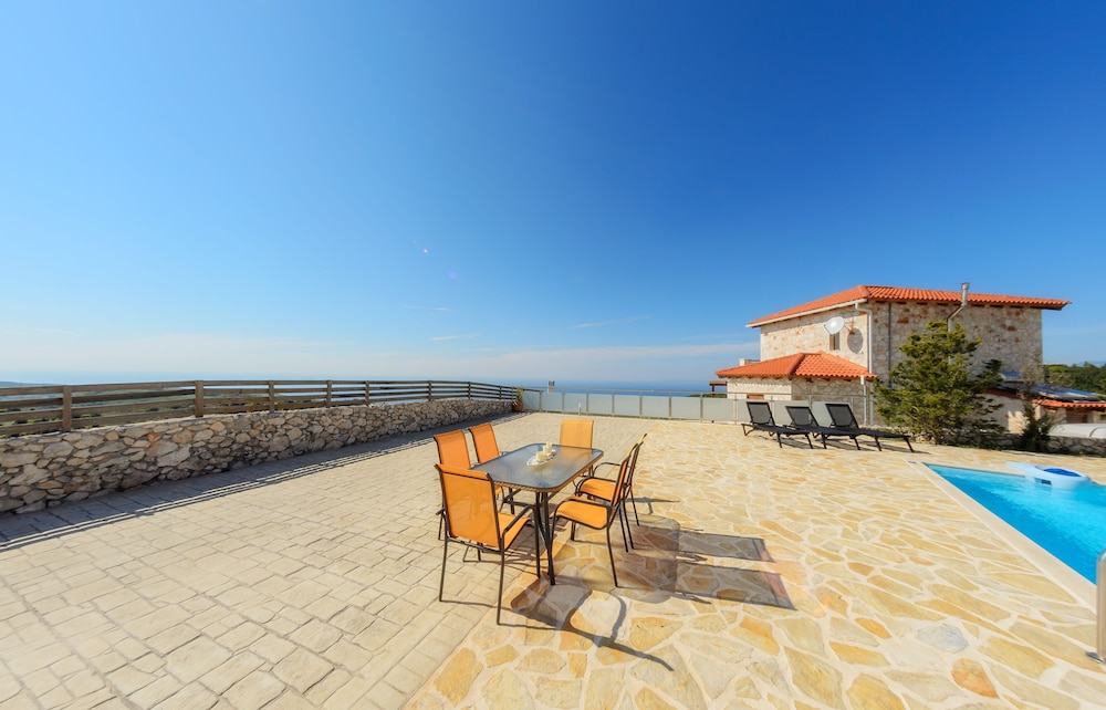 Orient Villas Traditional
