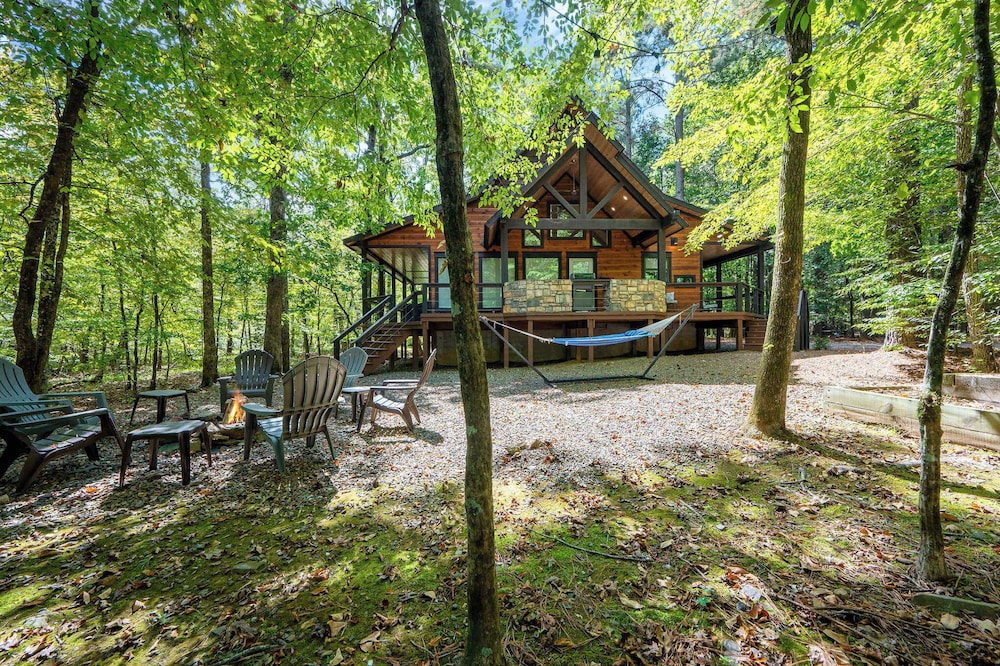 Silverbrook Cabin for 4