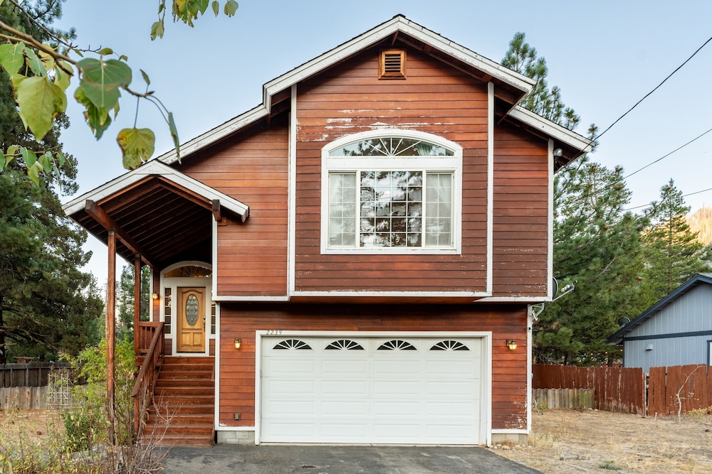 Blitzen by Avantstay Pet-friendly Tahoe Retreat