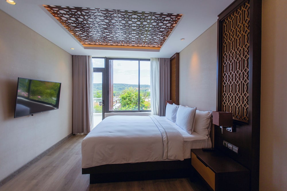 The Palm Nest Cam Ranh Pool Villa