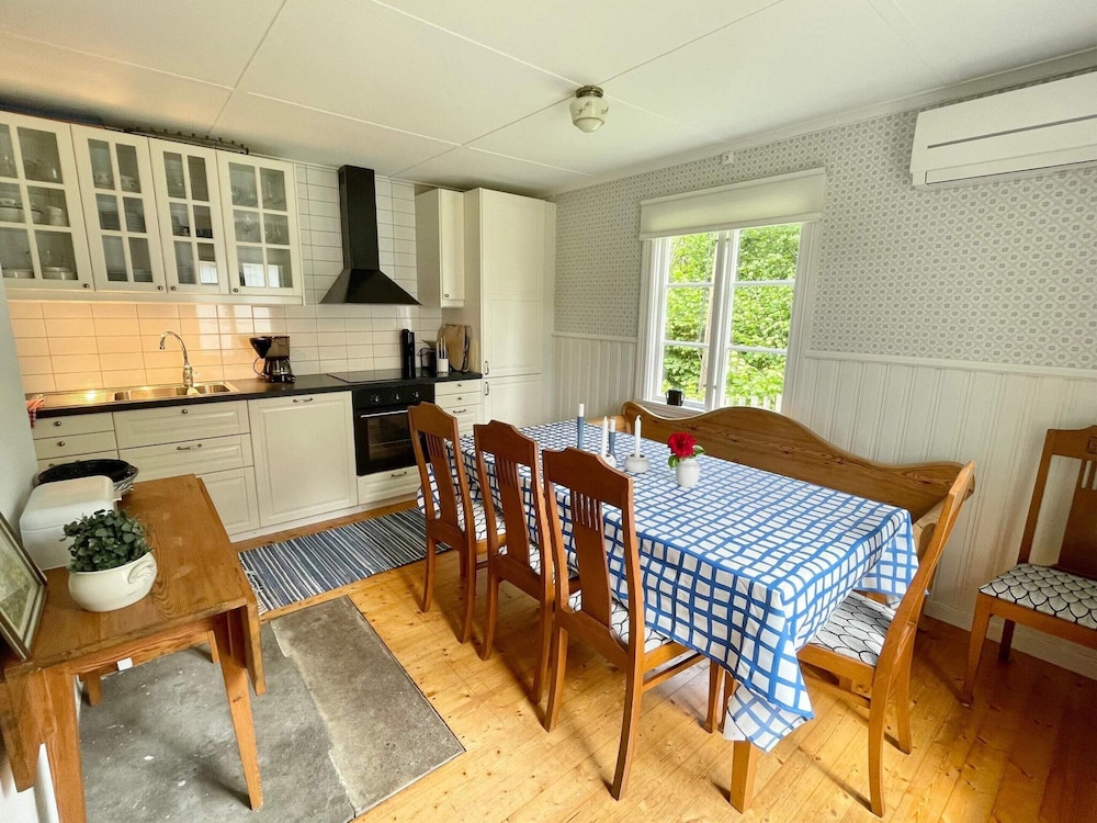 4 Star Holiday Home in Byxelkrok