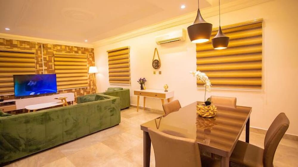 Triple Homes Apartment