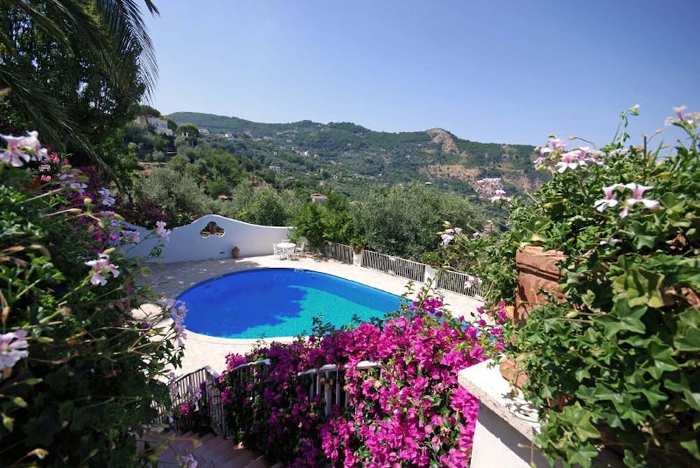 Villa Auxilia in Piano di Sorrento