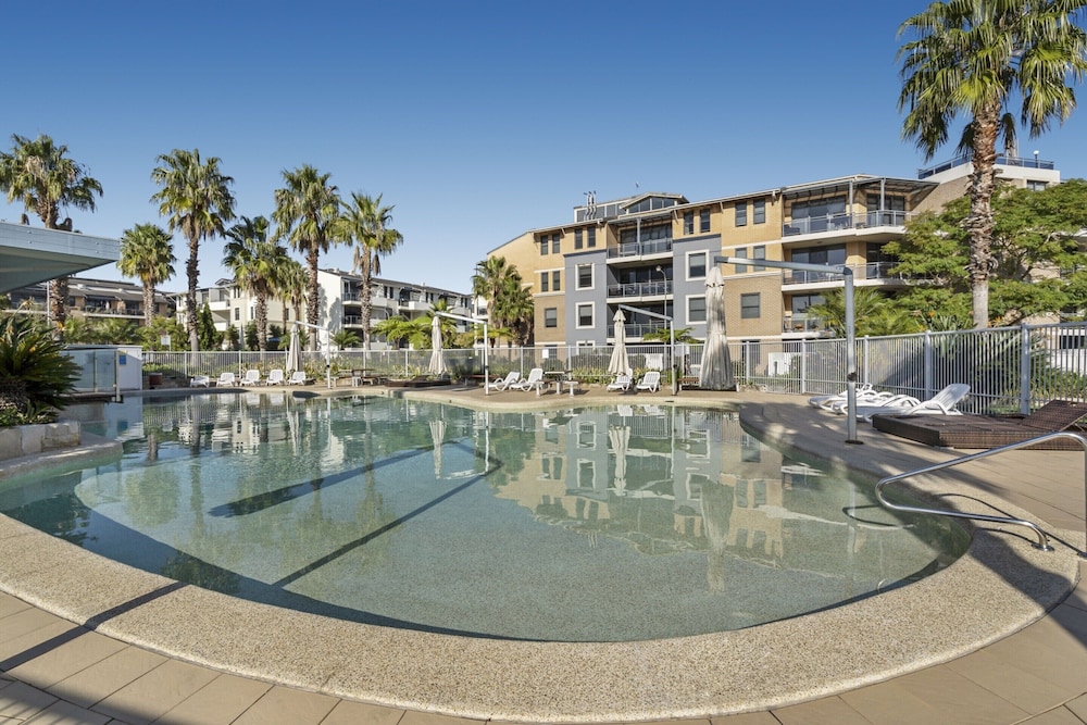 Gorgeous 2-bed Unit Near Riverside Parks