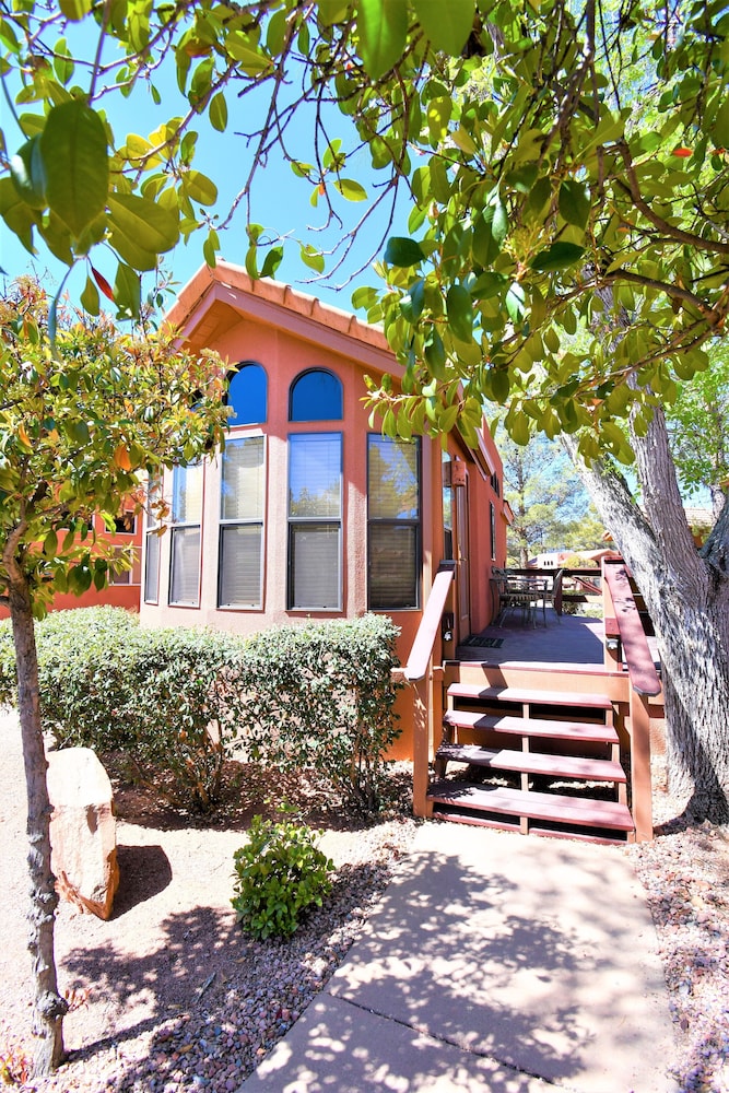 Sedona Pines Resort