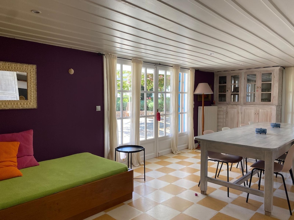 Villa-agave by the sea in Porto-rafti Outside ATH