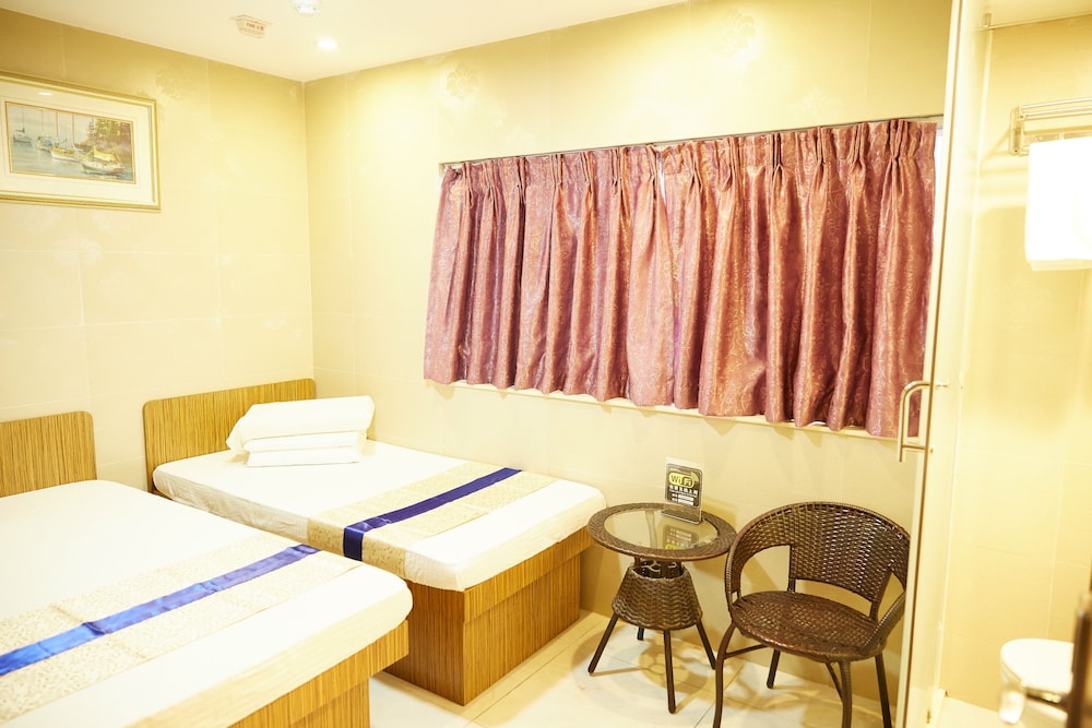 Me Easy Hostel