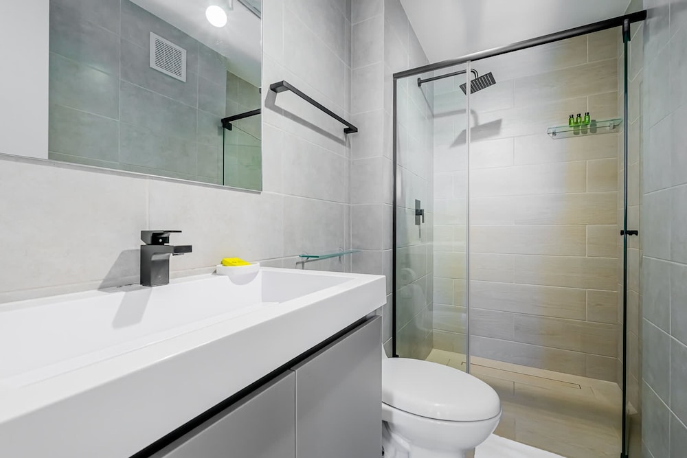 w Premium 1BR w Balcony in San Francisco