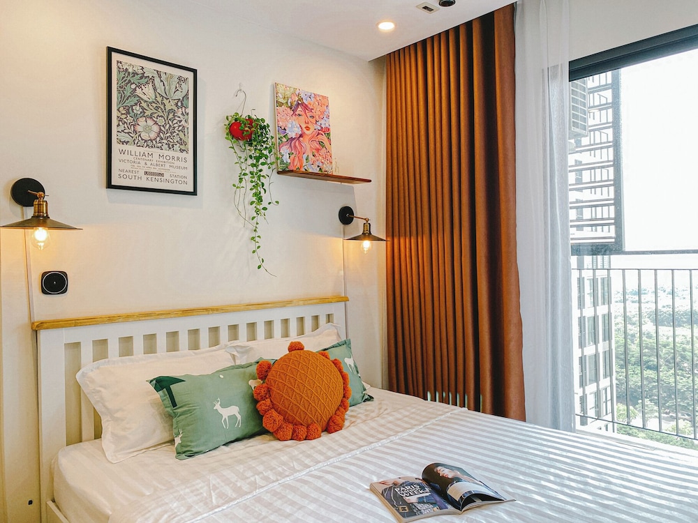 Vinhomes Ocean Park Apartment Ha Noi - 20 October Homestay