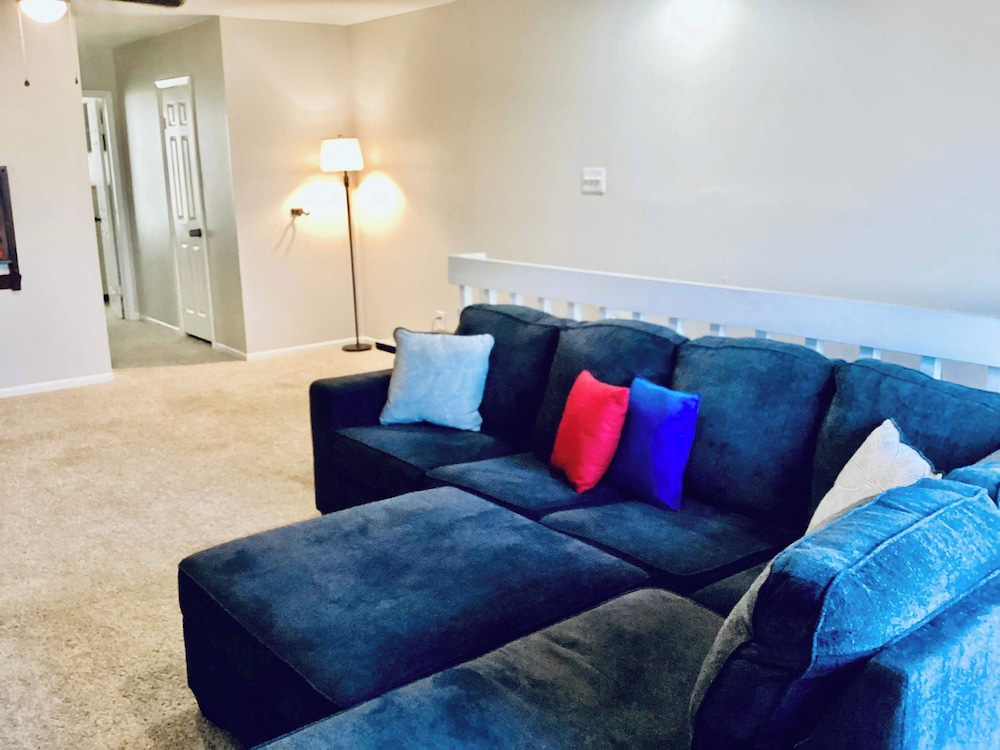 Marina Maison 2bdr Condo