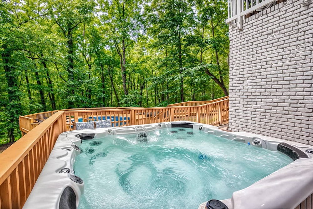 ATL Cascade Oasis - Pool Spa Arcade Pool Tbl