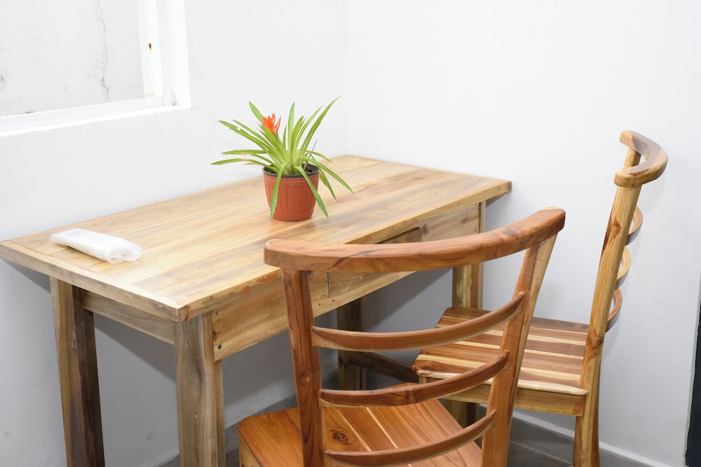 Colombo Mount Hostel