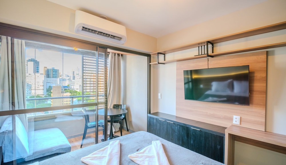 Units in Building With Swimming Pool in Barra-ssa - EUB