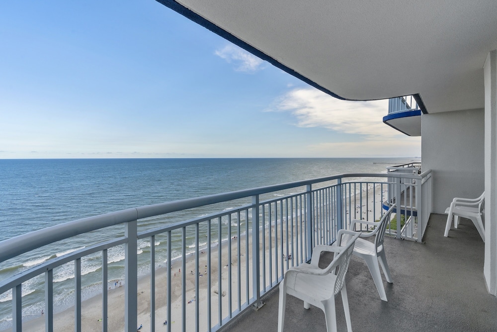 Grand Atlantic by Elliott Beach Rentals