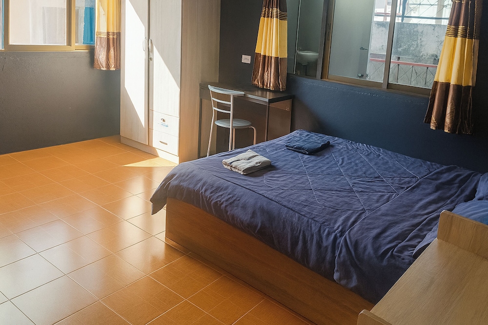 Satop Travelers Guesthouse