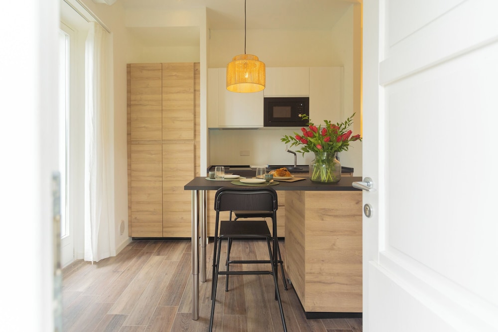 Enchanted Como Lake - Tremezzo Apartments by Rent all Como