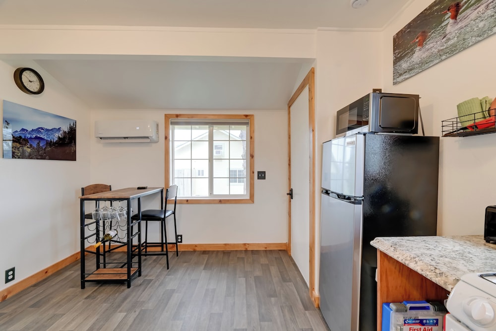 Nature Lovers Getaway in Rural Grants Pass