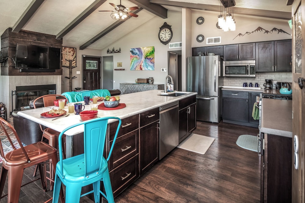 Valley View by Ruidoso Vacation Rentals