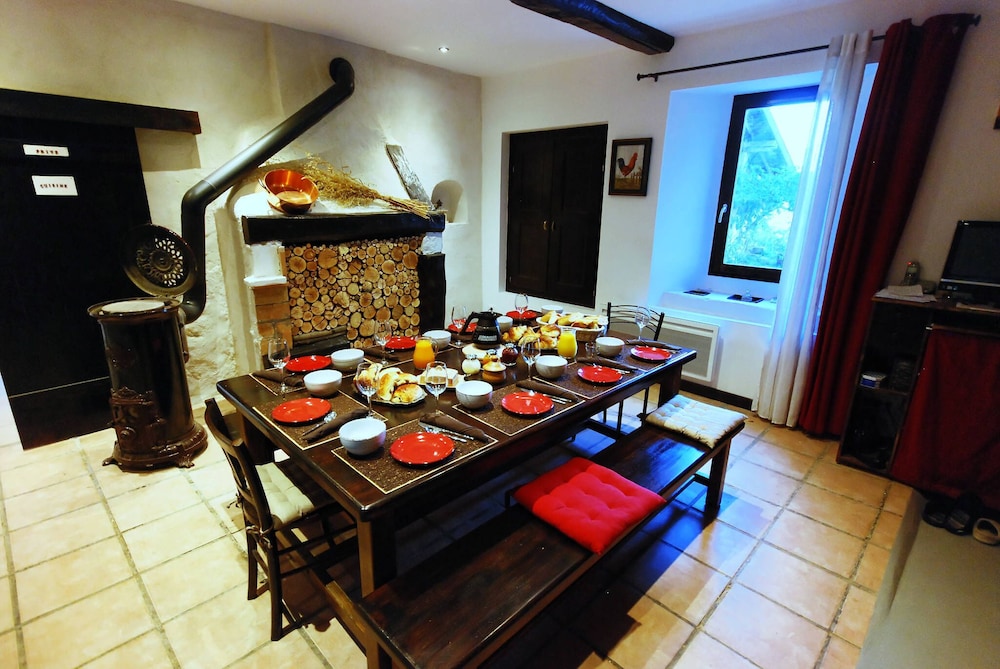 Photo 43