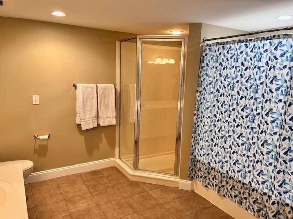 Majestic Beach Towers 2-1608