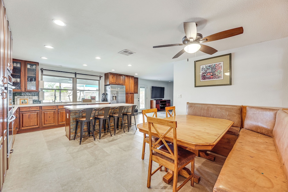 2 Mi to Dtwn Gilbert: Family-friendly Mesa Gem