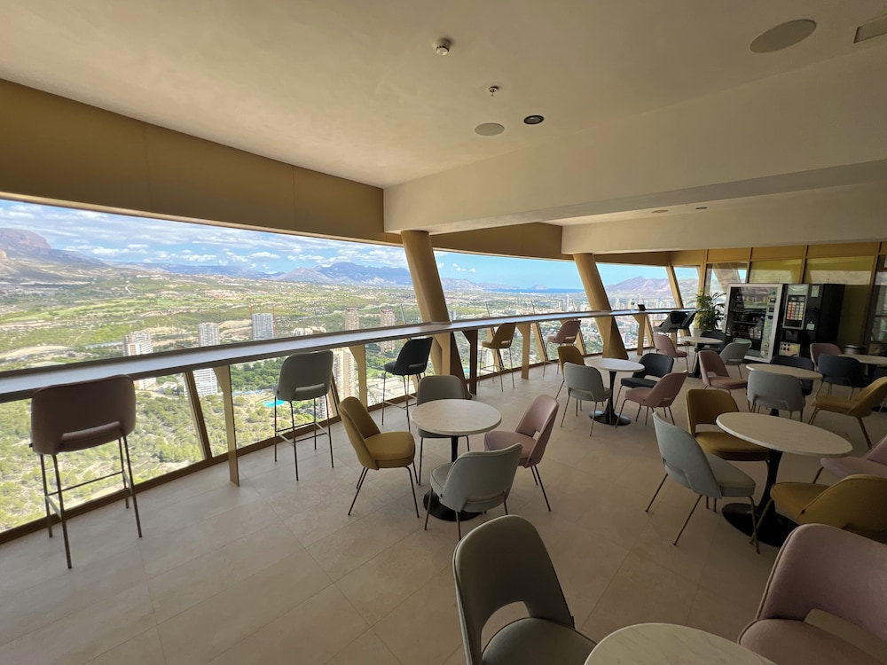 Apartments in Intempo by Leo Apartments