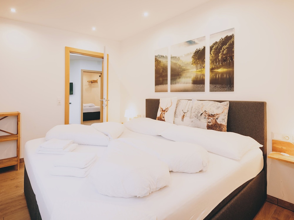 Appartements Prielau by we rent