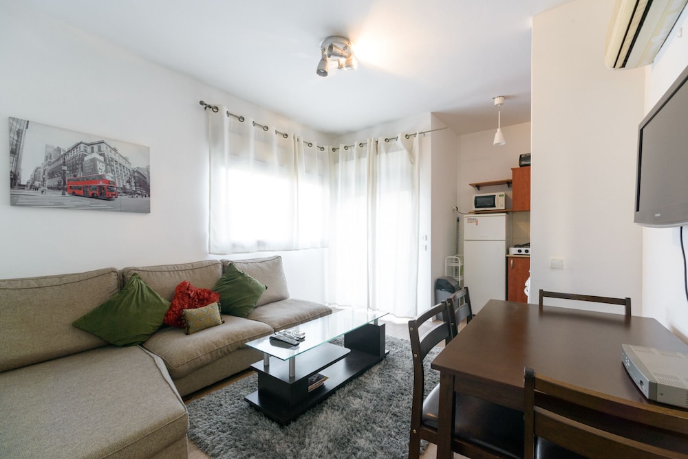 Tel-Aviving Apartments