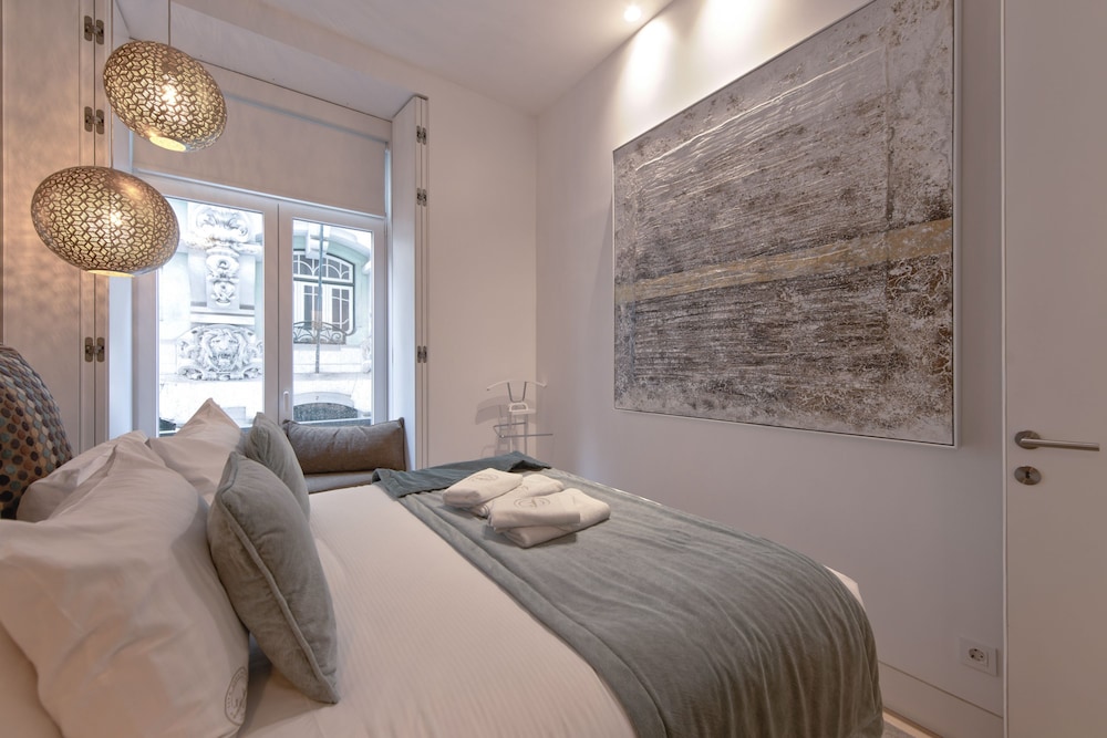 Downtown Prime by Homing