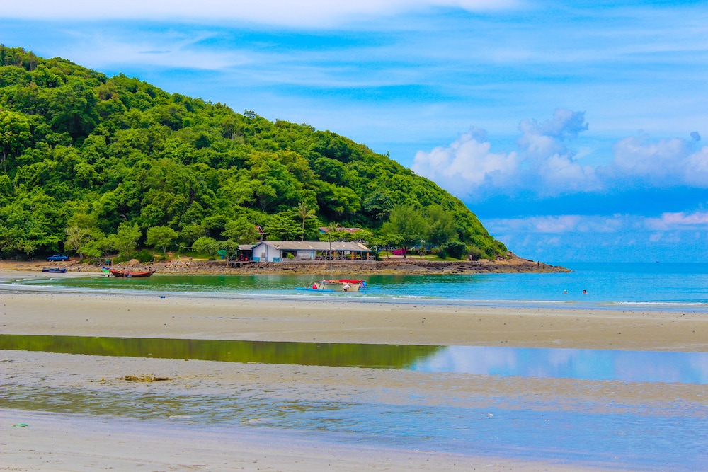 Fah Talay Resort