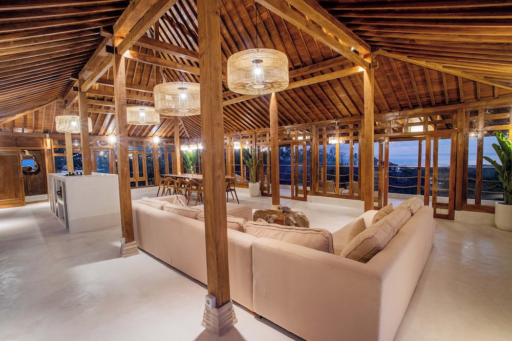 Sugih Villa Ceningan