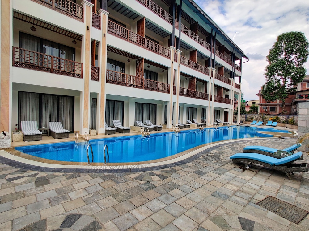 Lake View Resort