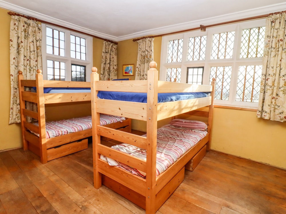 Wick Court Farm