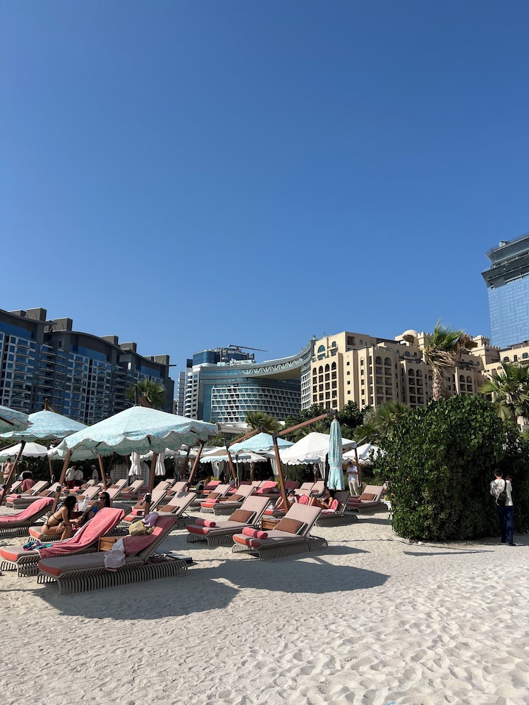 SEVEN HOTEL APARTMENTS THE PALM JUMEIRAH